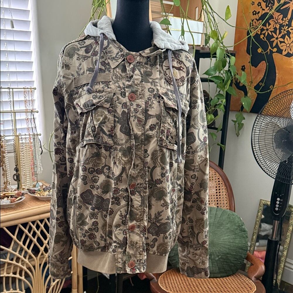 Original Quality by Scotch Khaki Floral Paisley Military Patch Zip Button Jacket